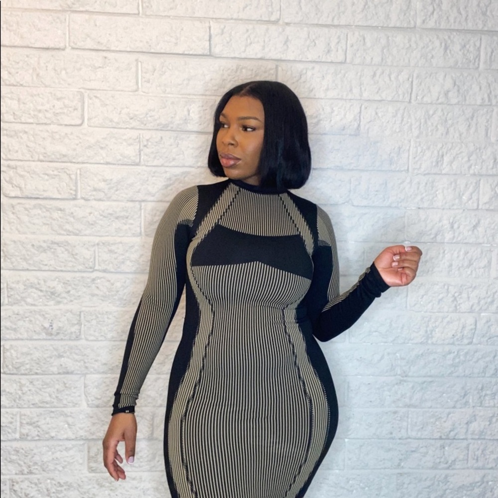 Black Bodycon Dress